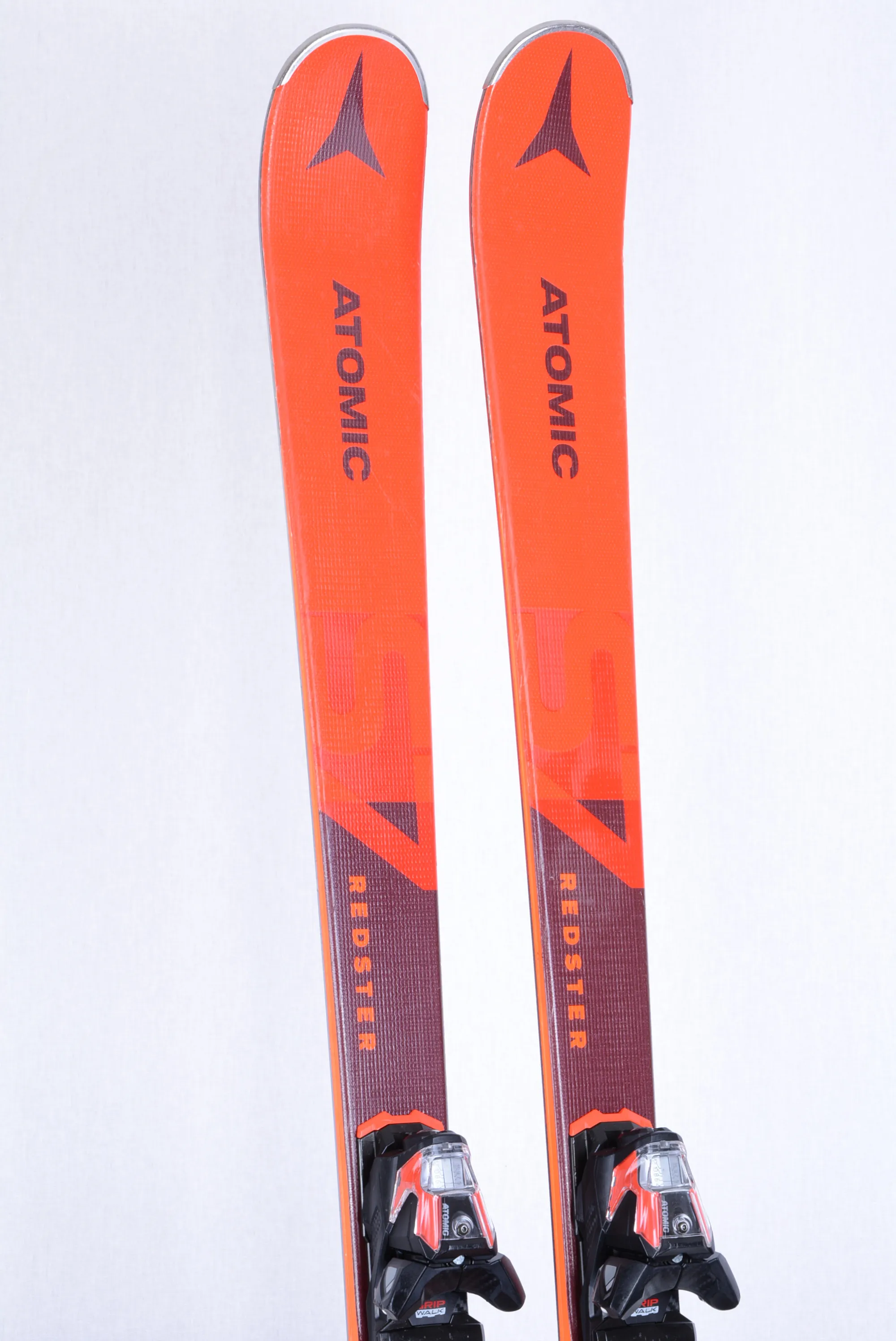 ski's ATOMIC REDSTER S7 2023, grip walk, power woodcore, ti powered + Atomic M12